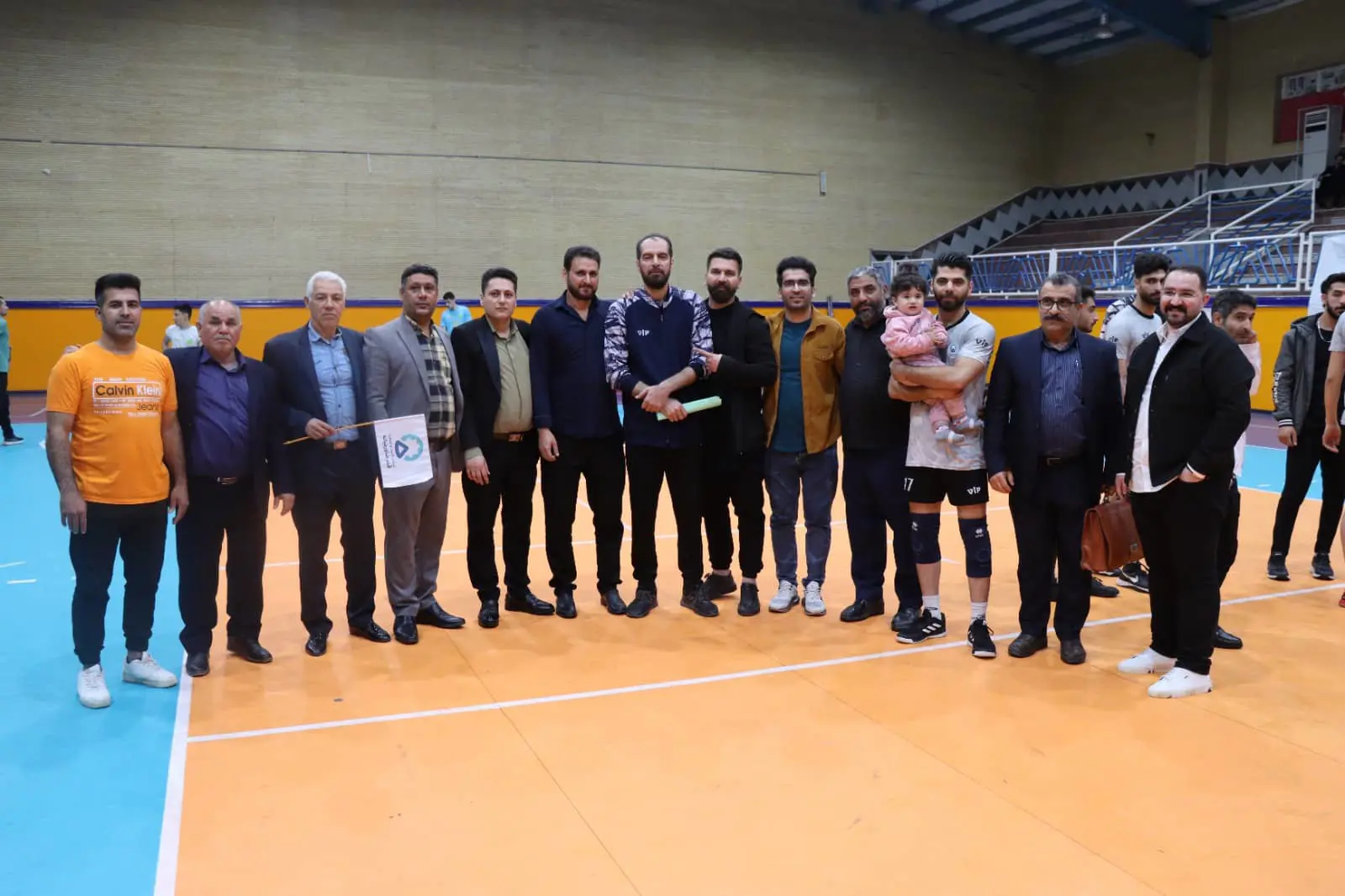 قهرمانی باشگاه قندخاورمیانه شوش در مسابقات لیگ دو بزرگسالان کشور و صعود به لیگ یک کشور. اسفند ماه ۱۴۰۲