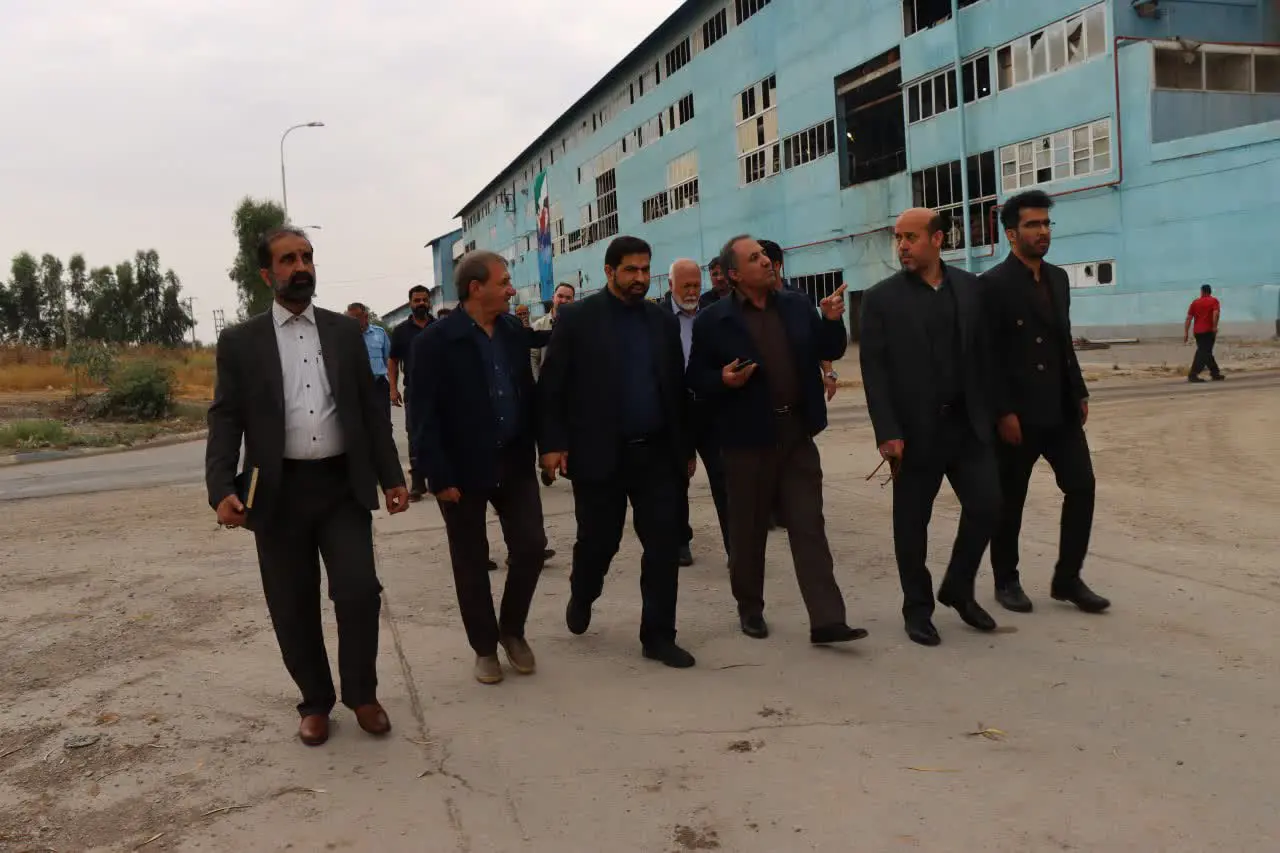 بازدید از شرکت کشت و صنعت قند خاورمیانه توسط نماینده محترم شهرستان شوش در مجلس شورای اسلامی و فرماندار محترم به مناسبت روز گارگر