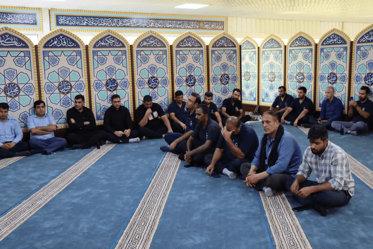 مراسم روضه‌خوانی سیدالشهداء در شرکت کشت وصنعت قند خاورمیانه